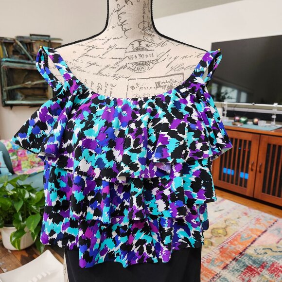 A&H SPORTSWEAR Ruffled Tankini Set - Picture 2 of 6